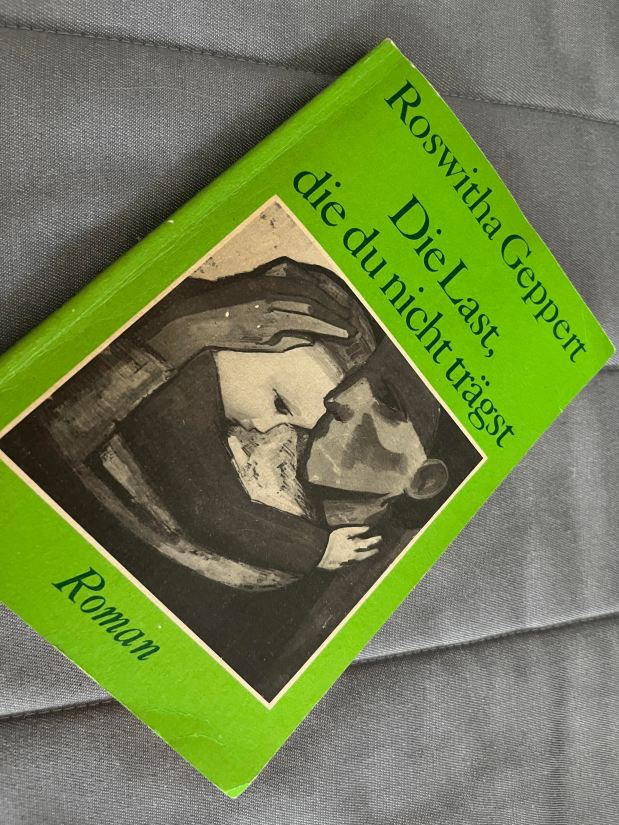 Buchempfehlung: „Die Last, die du nicht&nbsp;trägst“